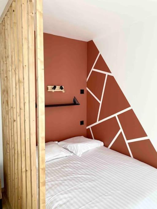 Studio Design Au Centre De Reims Luaran gambar